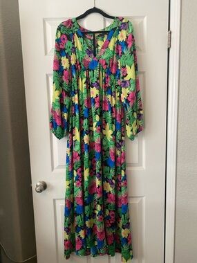 Skies Are Blue Tropical Floral V-Neck Maxi Dress in Green, Pink & Blue